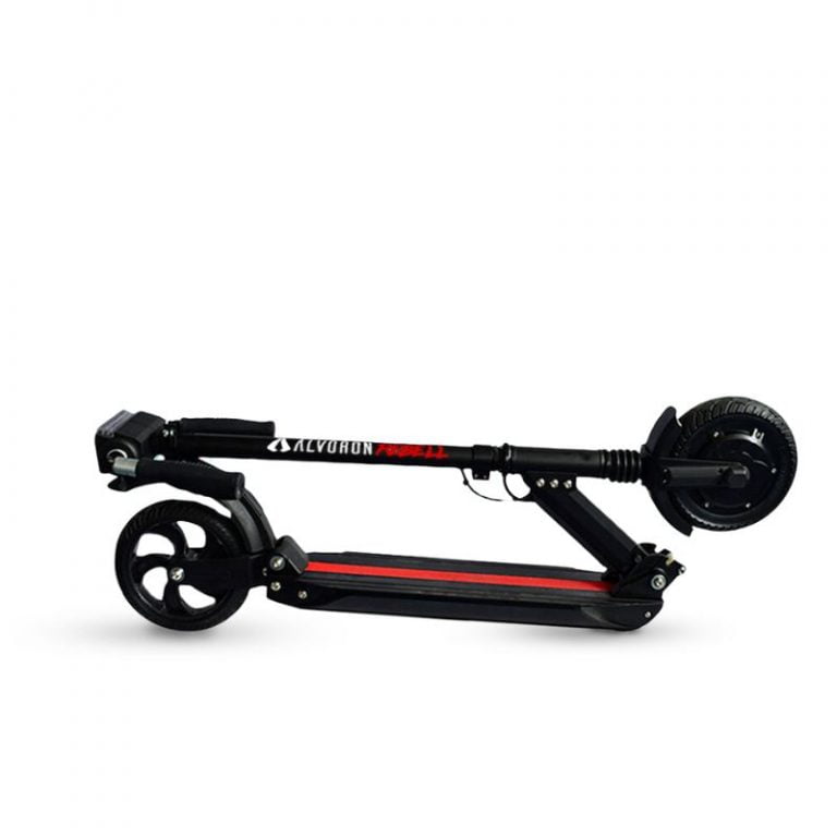 Zusammengeklappter Alvoron Rebel E-Scooter in Schwarz mit rotem Akzent, ideal für Transport und Lagerung.